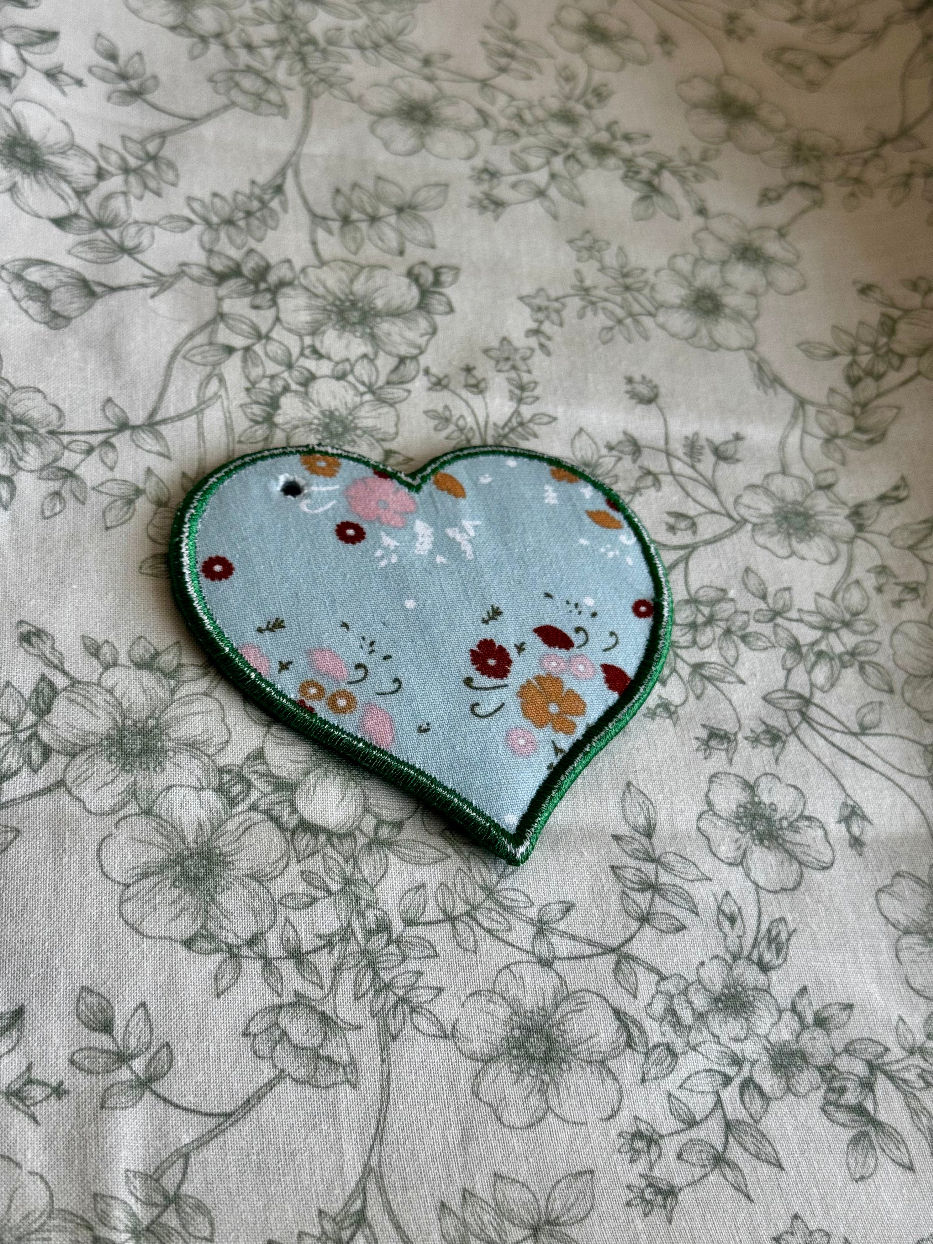 In The Hoop Bag Tag Embroidery Design Bundle, Puffy Foam Key Fob Applique (Digital Download)